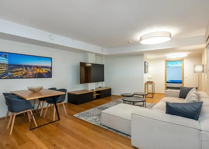 Gustav Apartments - City Center Comfort